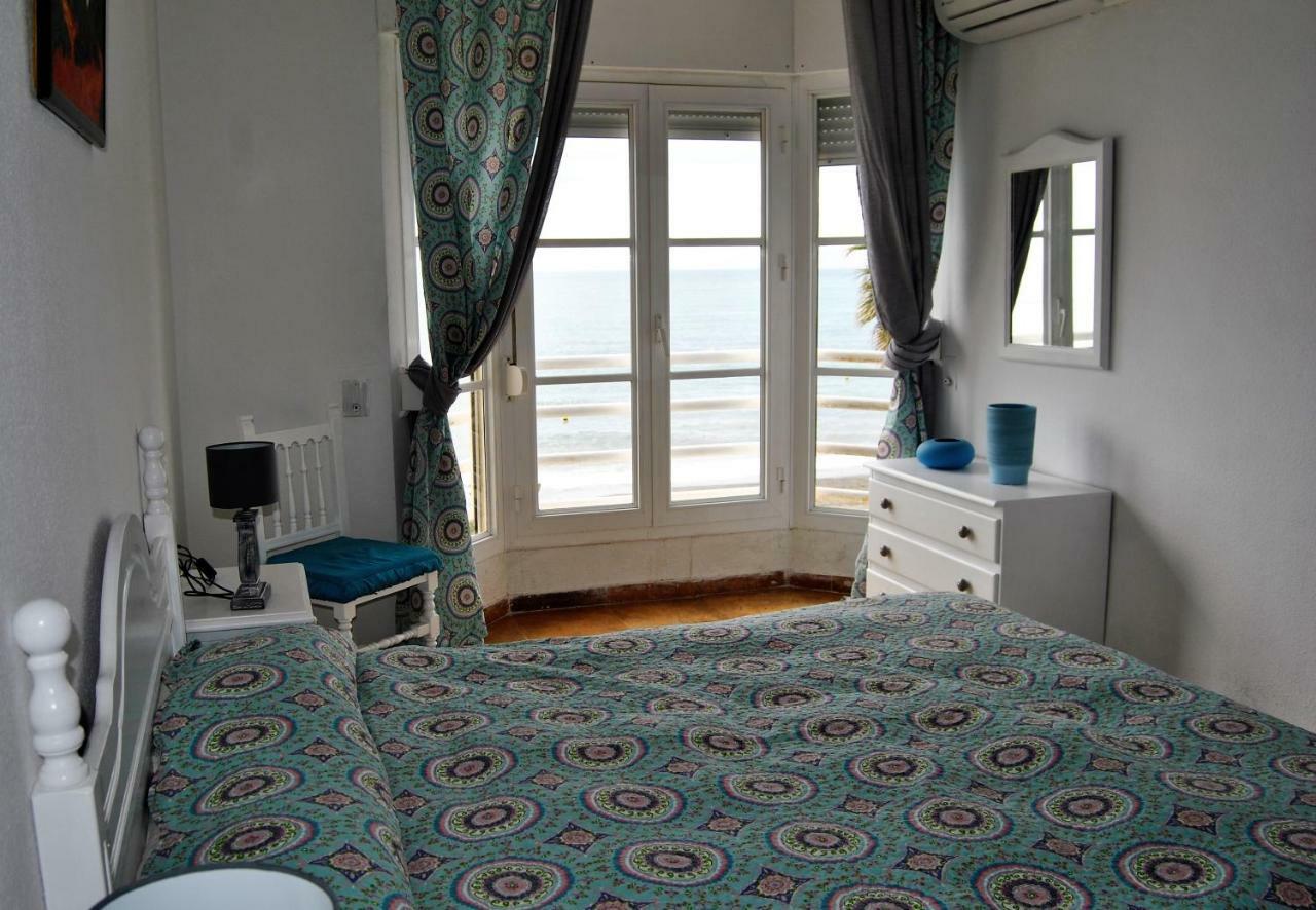 Apartamento Frente Al Mar,Primera Linea De Playa Rincón de la Victoria Exterior foto